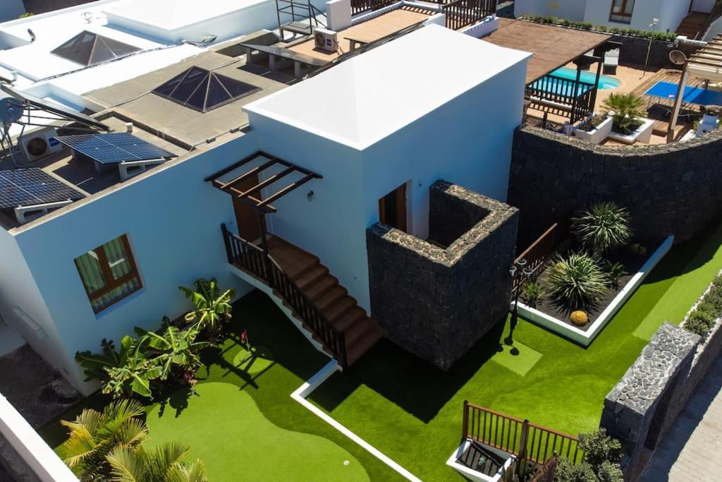 Cavendish With Sea Views And Heatable Pool Close To Flamingo *