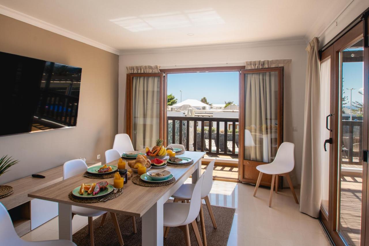 Villa Cavendish With Sea Views And Heatable Pool Close To Flamingo