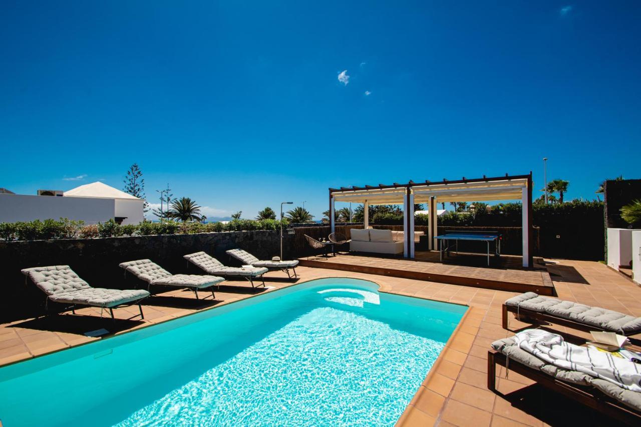 Cavendish With Sea Views And Heatable Pool Close To Flamingo * Playa Blanca (Lanzarote)