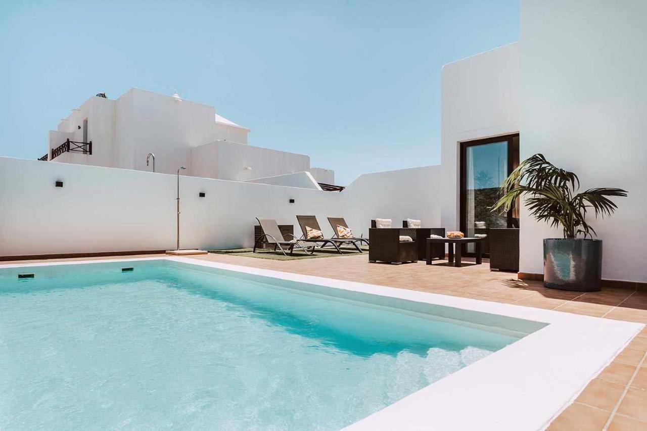 Lyra, Piscina Climatizada Villa *