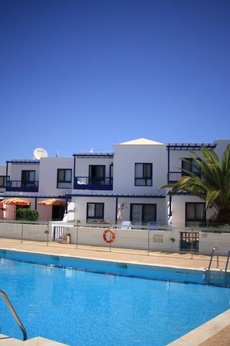 Apartment Duplex Con Piscina En 1ª Linea De Mar. Super Vistas