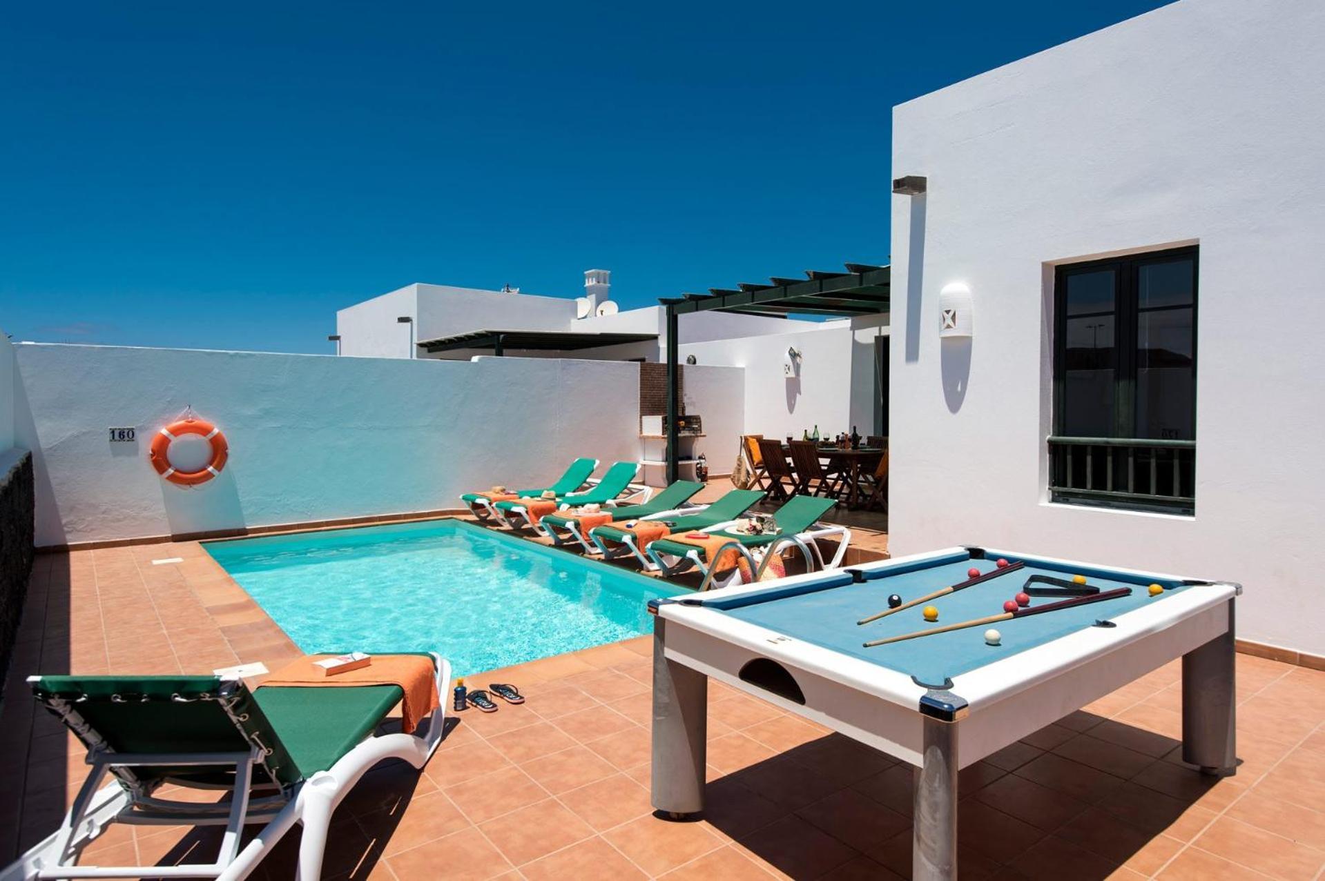 Manrique By