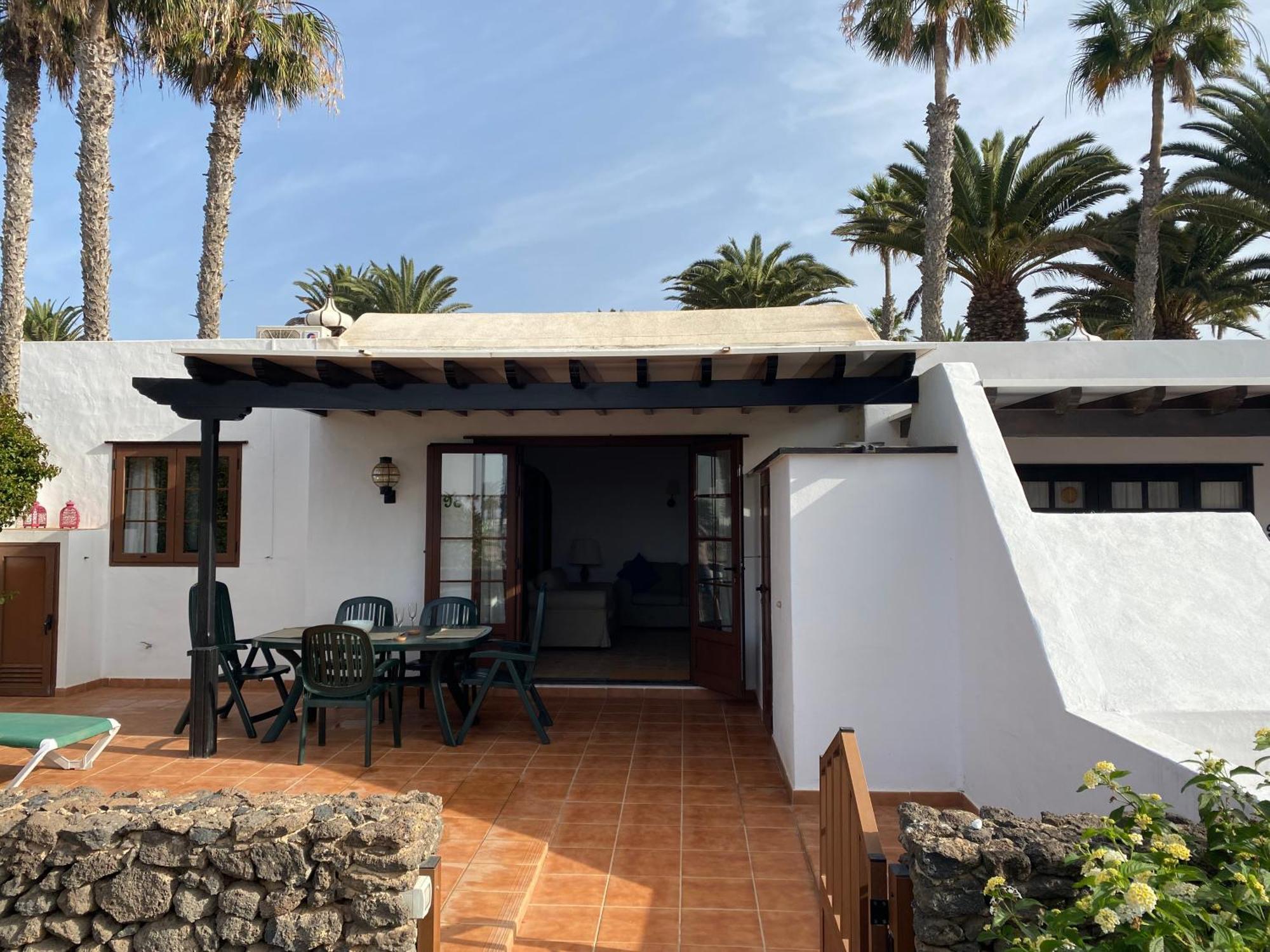 Las Brisas, 98 * Playa Blanca (Lanzarote)