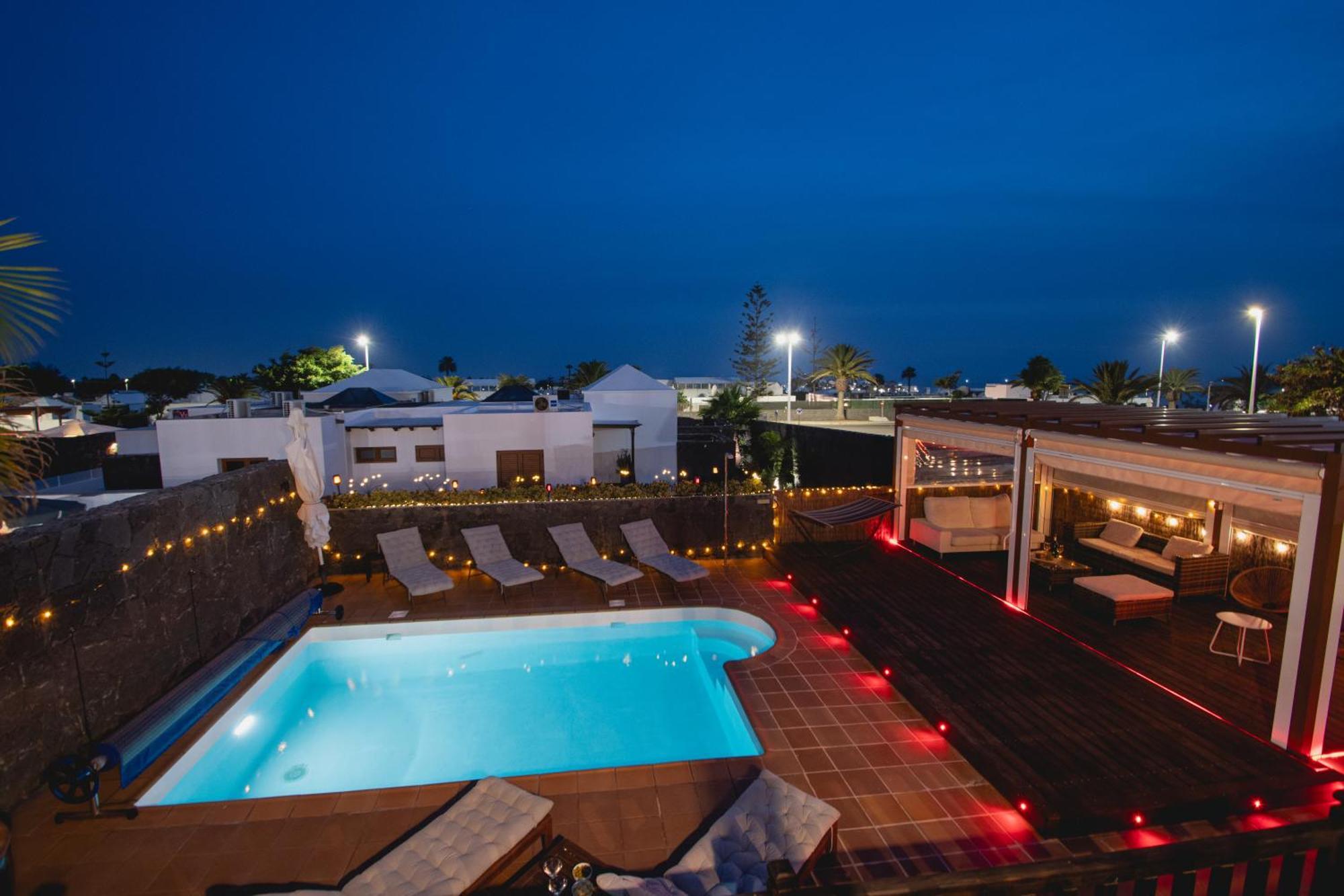 Cavendish With Sea Views And Heatable Pool Close To Flamingo Villa *