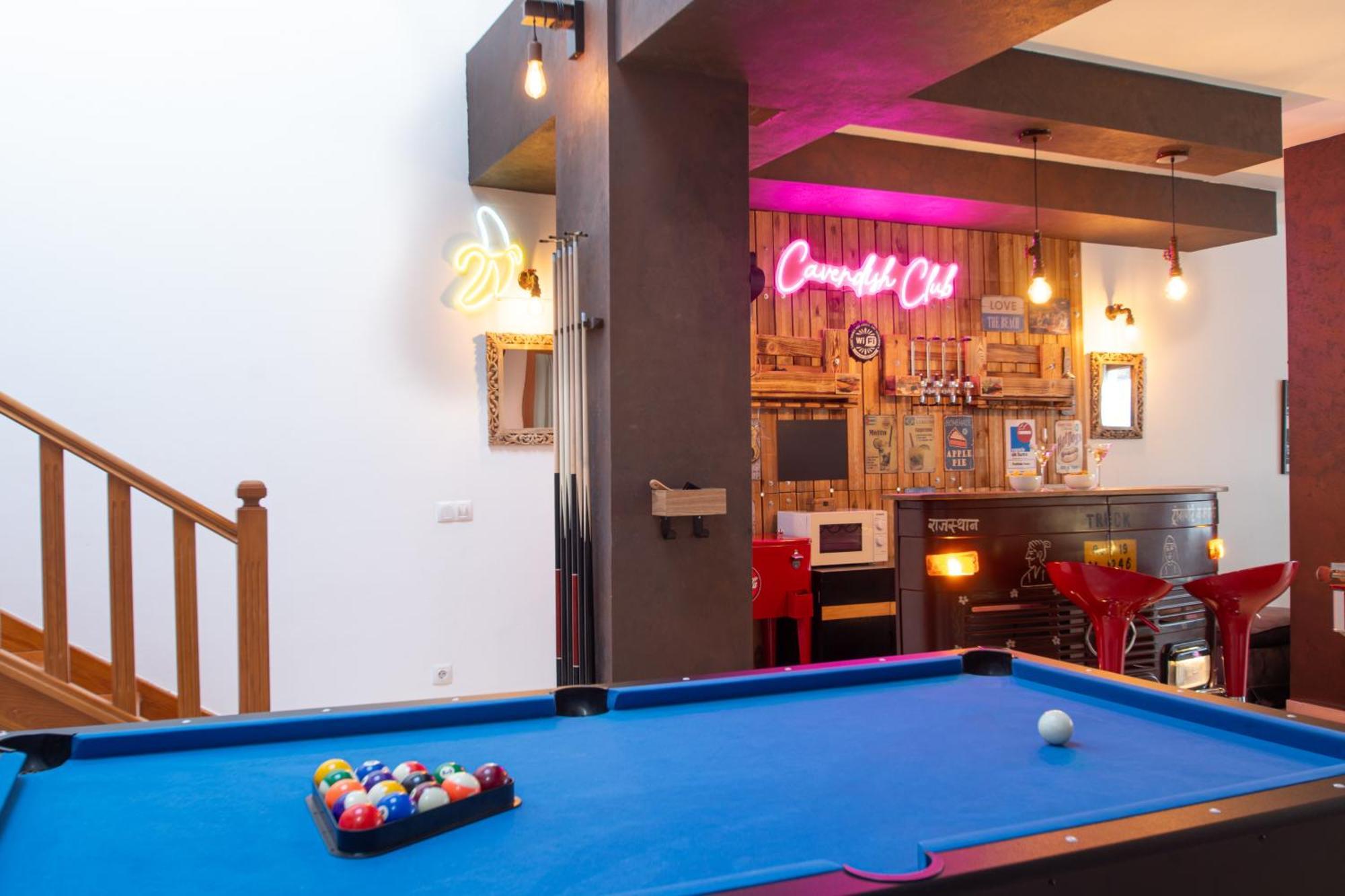 Cavendish With Sea Views And Heatable Pool Close To Flamingo