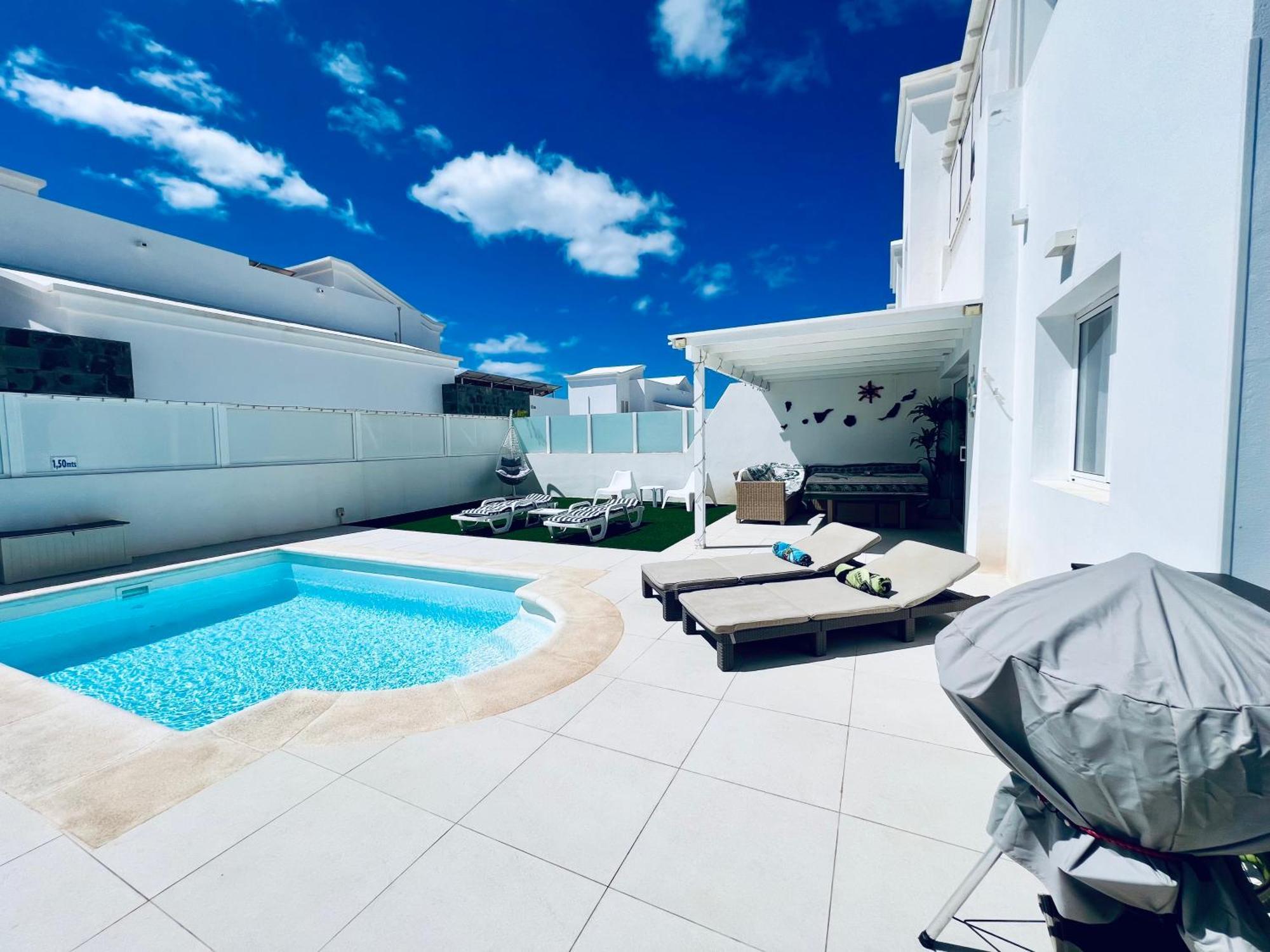 Lovely Sanmar, Heated Pool Pousada Playa Blanca (Lanzarote)