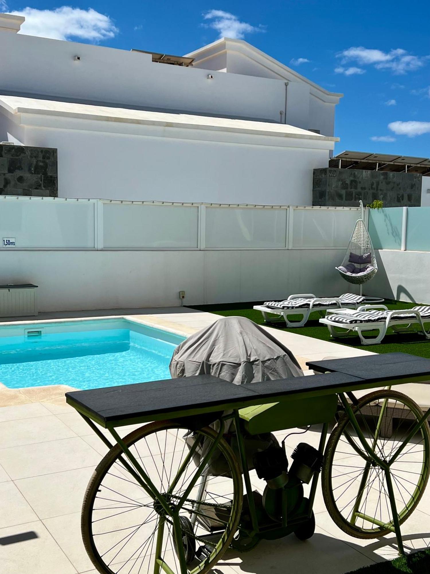 Lovely Sanmar, Heated Pool