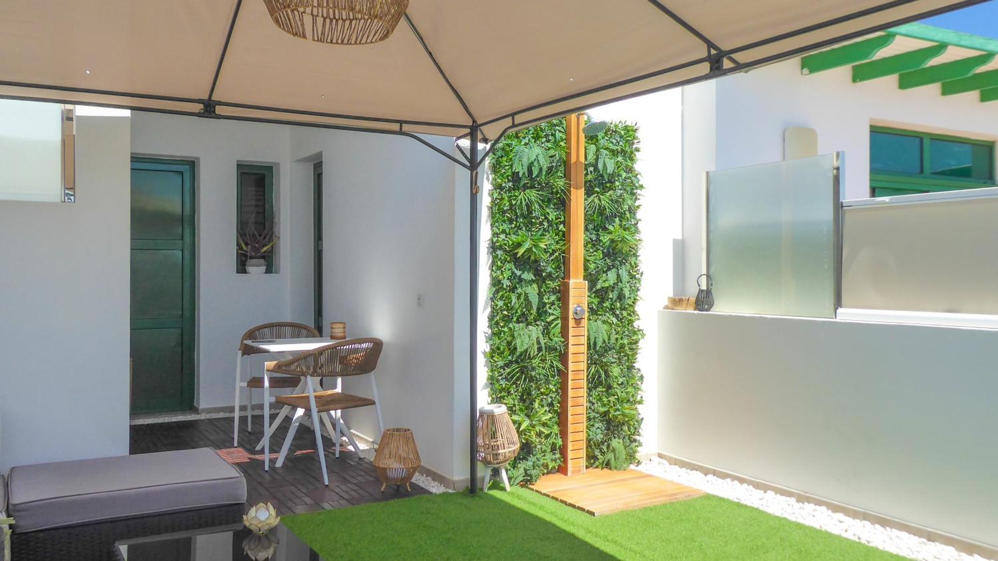Mares De Lava - Playa Blanca Apartamento