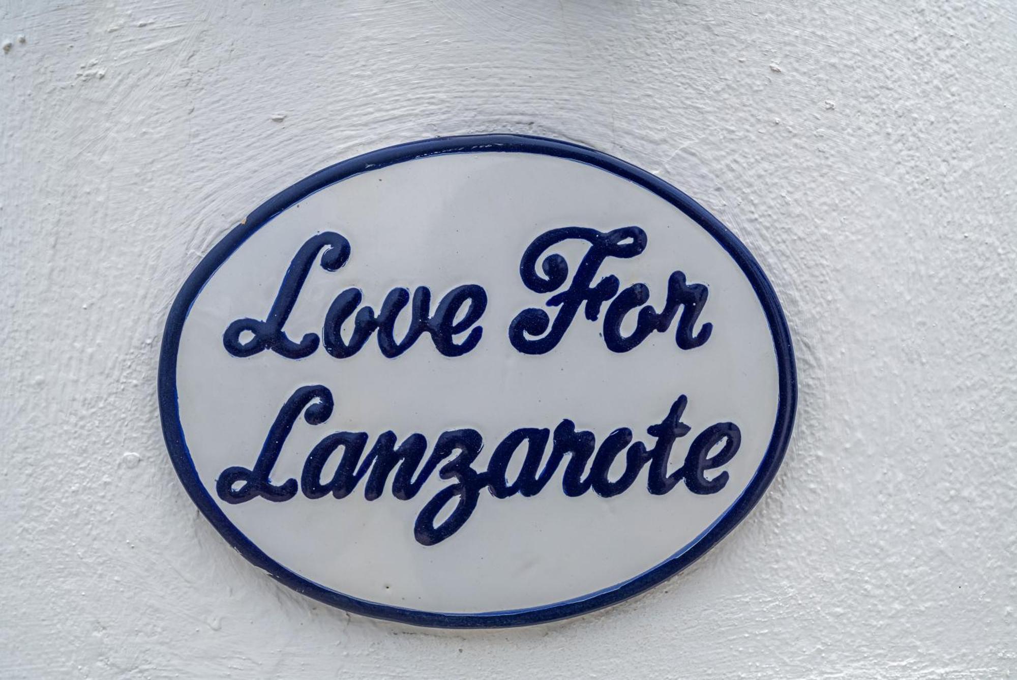 Holiday home For Lanzarote Holidays House
