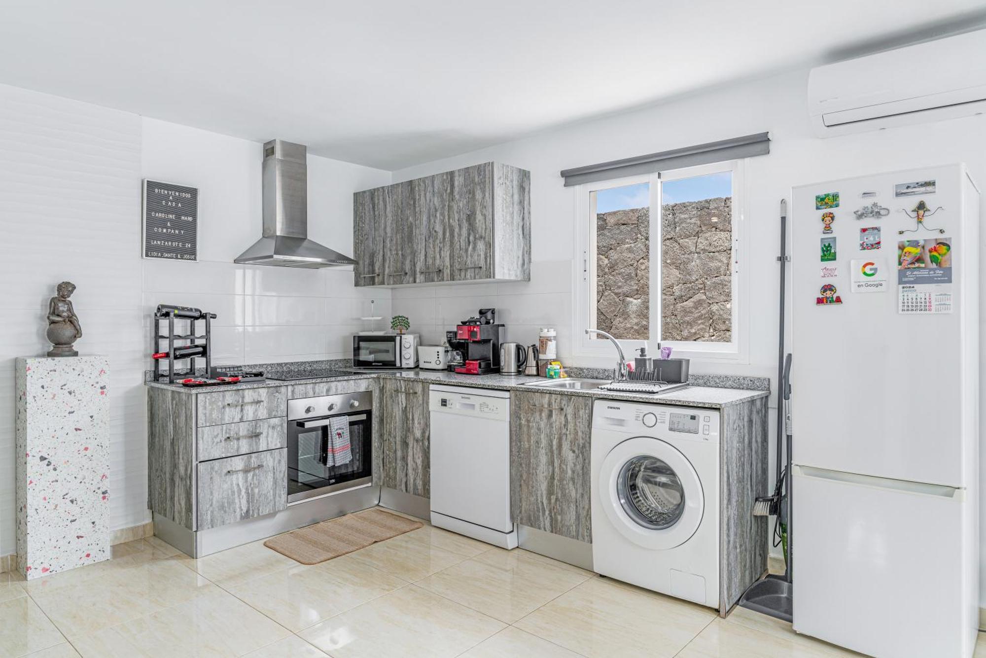 For Lanzarote Holidays House