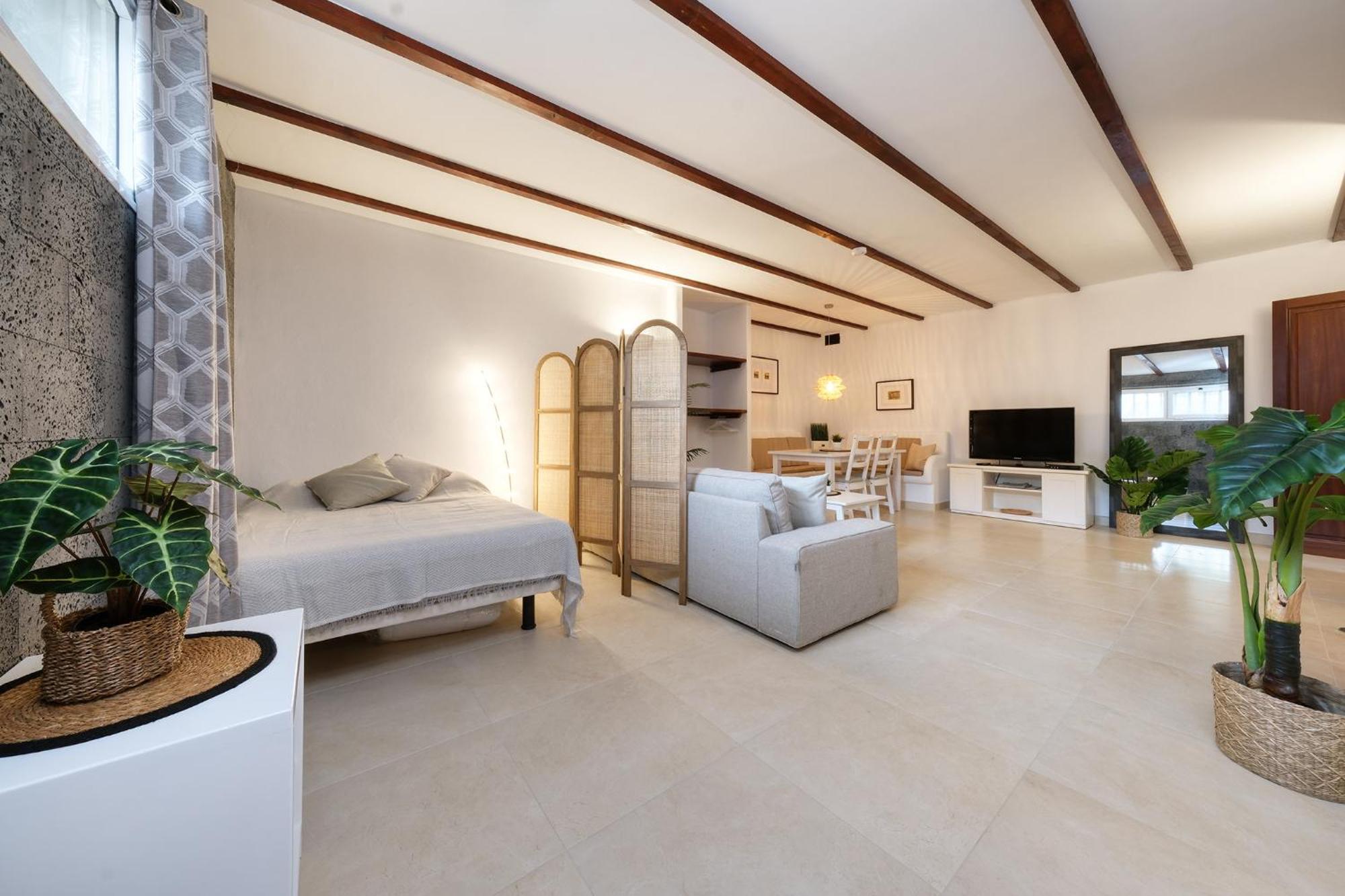 Endless Summer - Private Pool And Bbq By Lanzarote Vacation Homes Holiday home