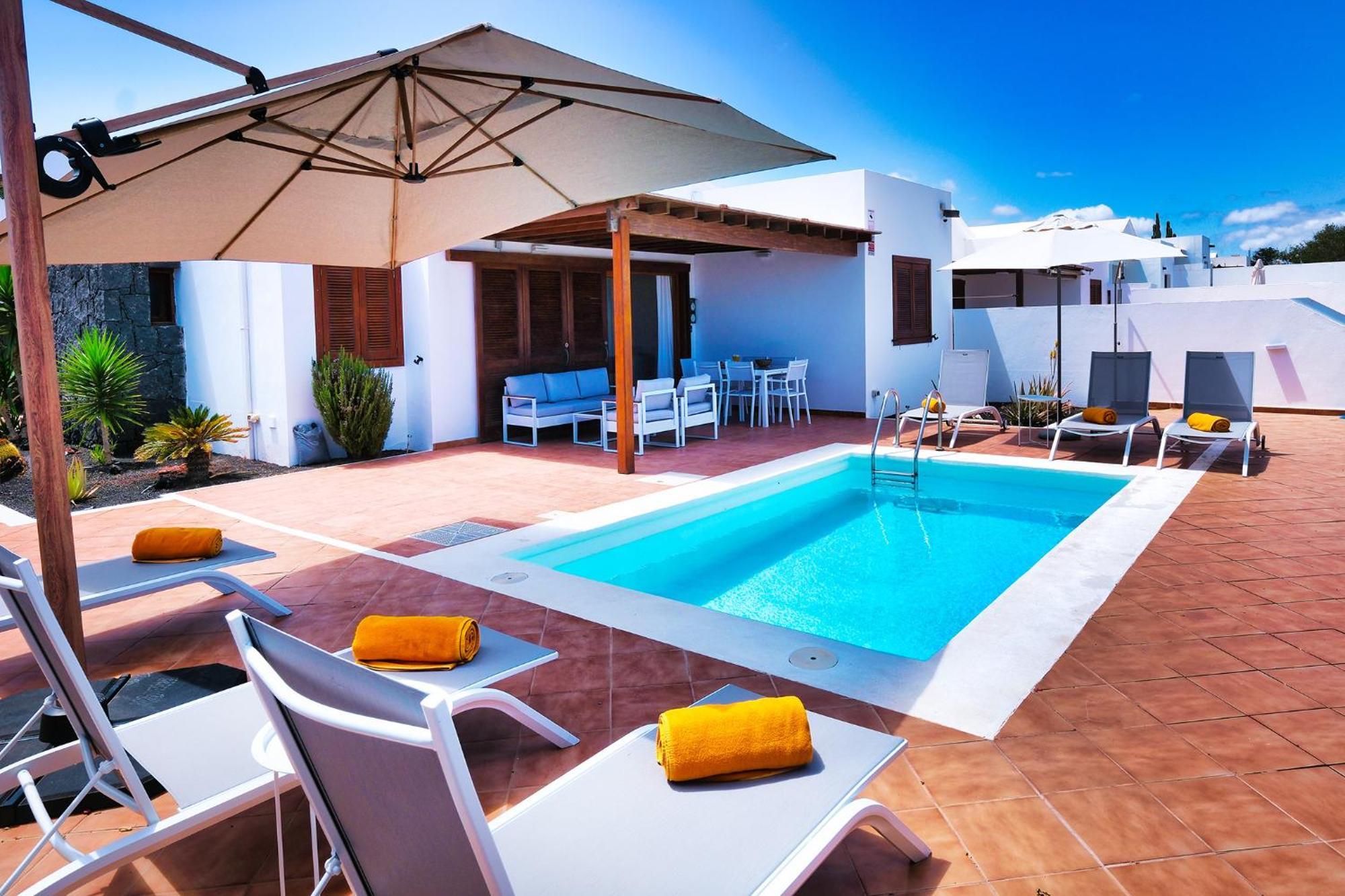 Lanzarote Paradise-private Pool