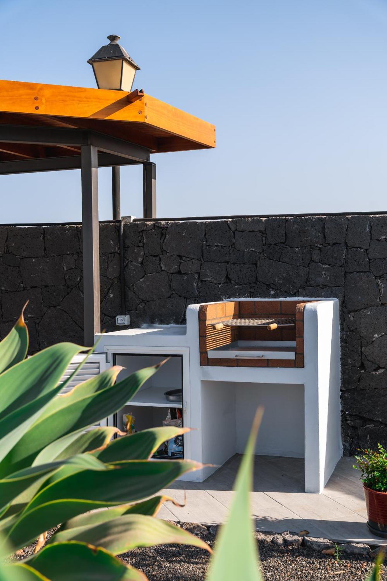 Villa 3 Bedroom Pool Short Walk From Papagayo *