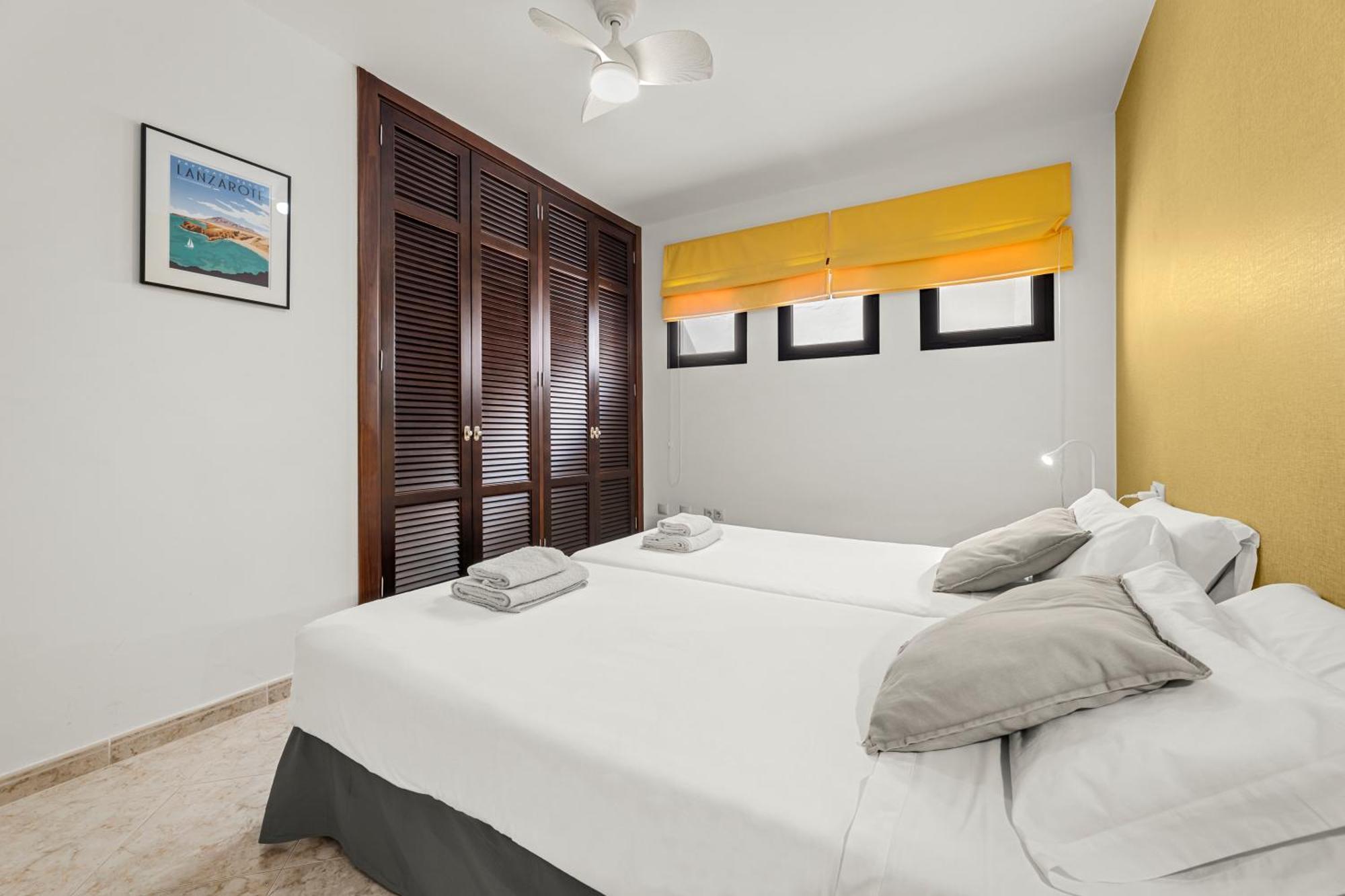 Villa 3 Bedroom Pool Short Walk From Papagayo Playa Blanca (Lanzarote)