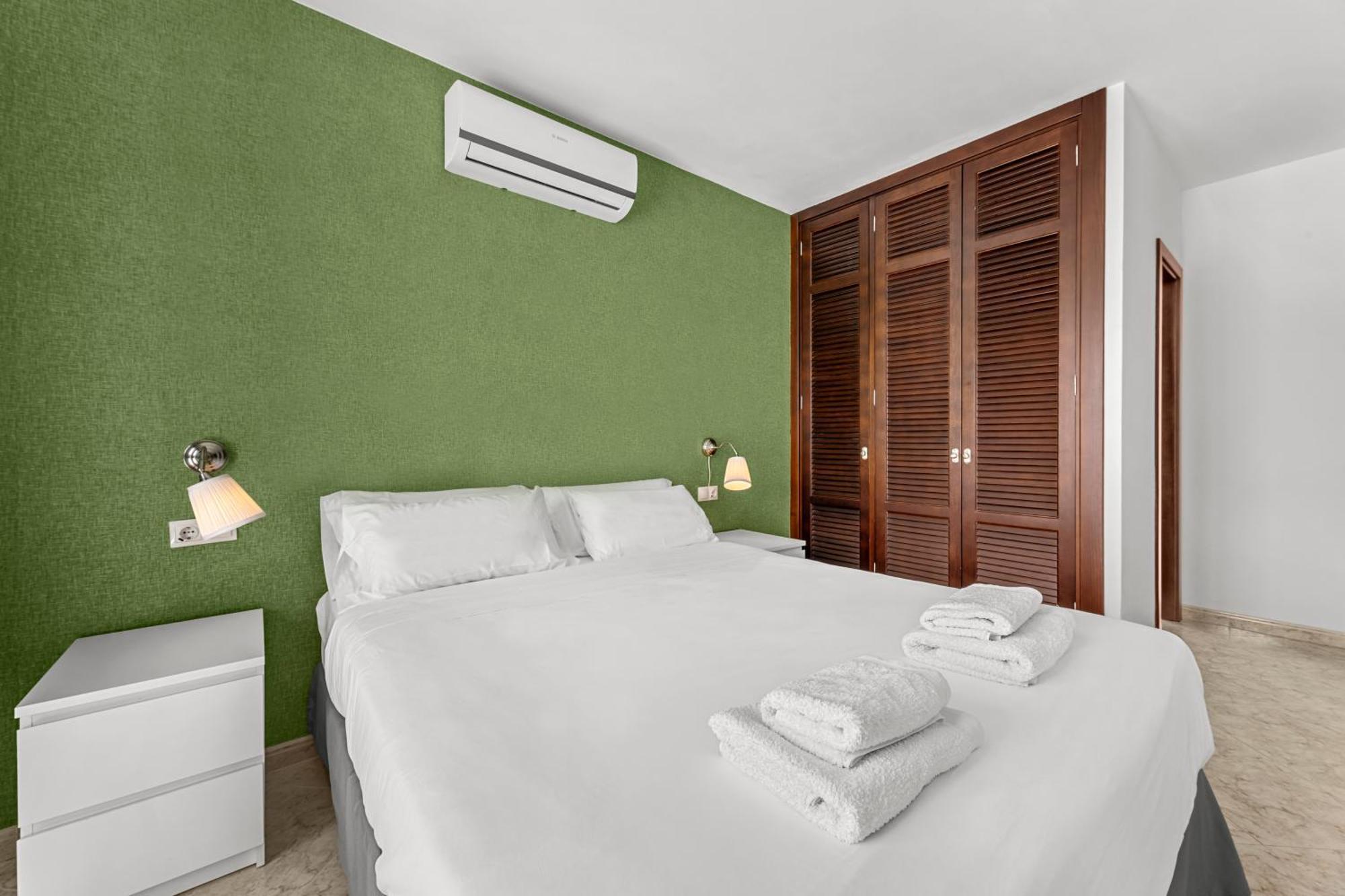 Villa 3 Bedroom Pool Short Walk From Papagayo *