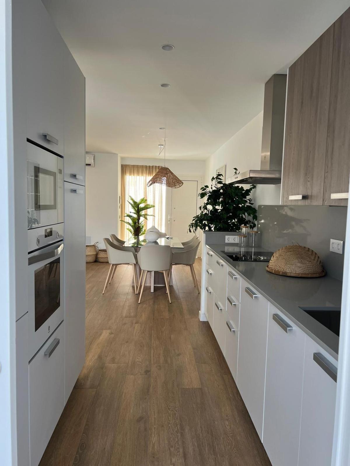 Villa Serena Homes By Livvo *