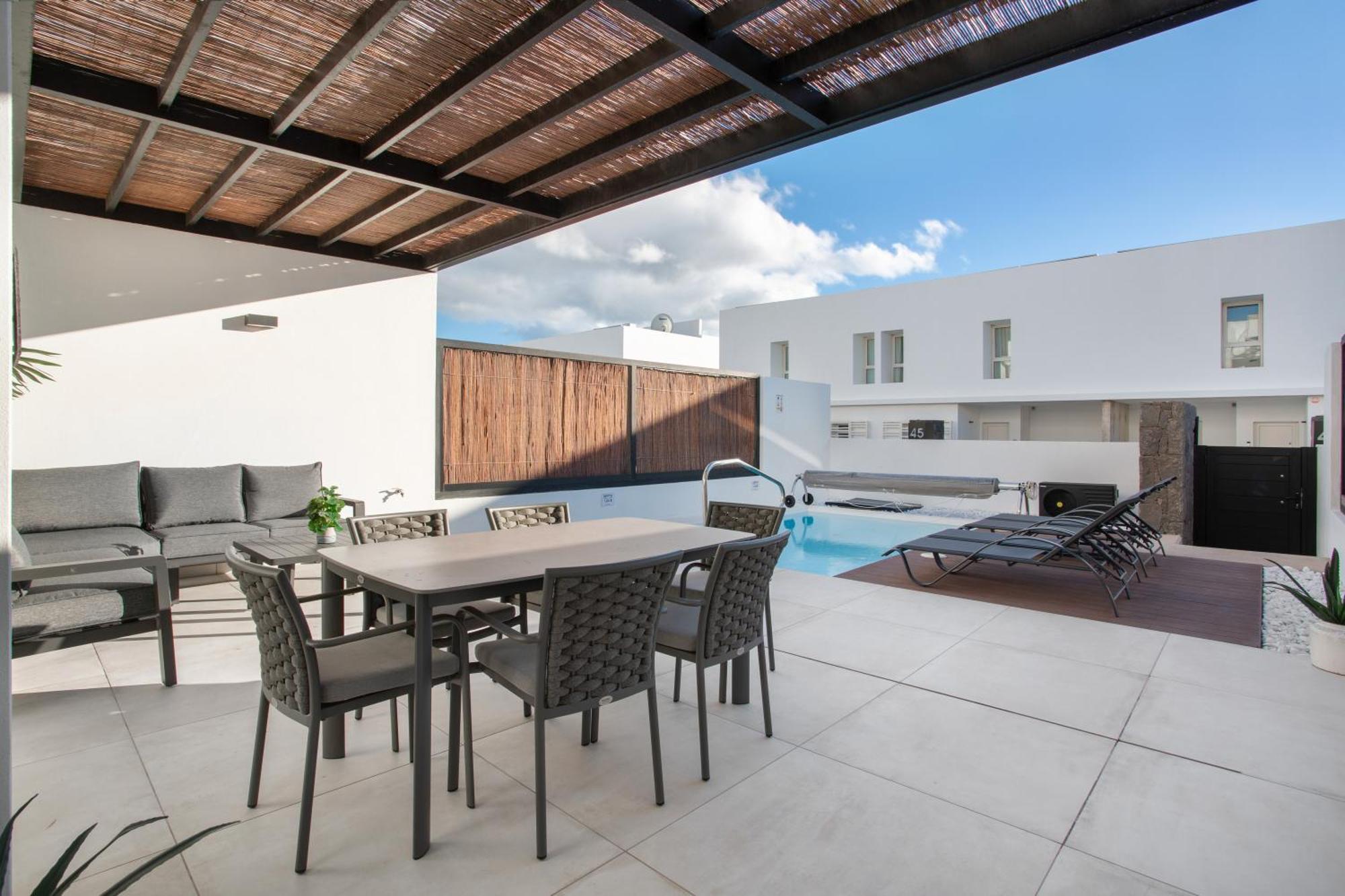 Villa Casa Monarch *