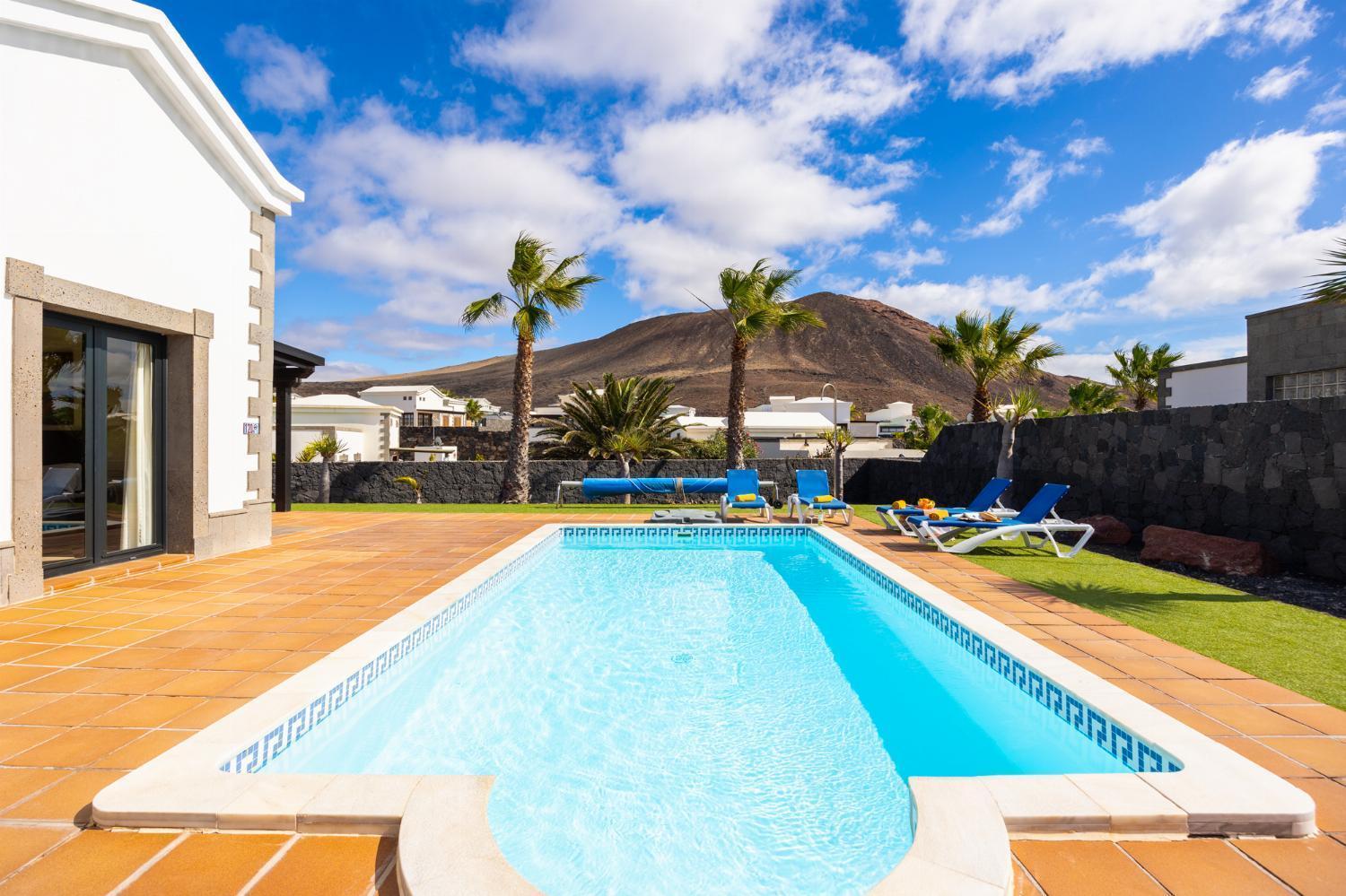 Dragos Villa *