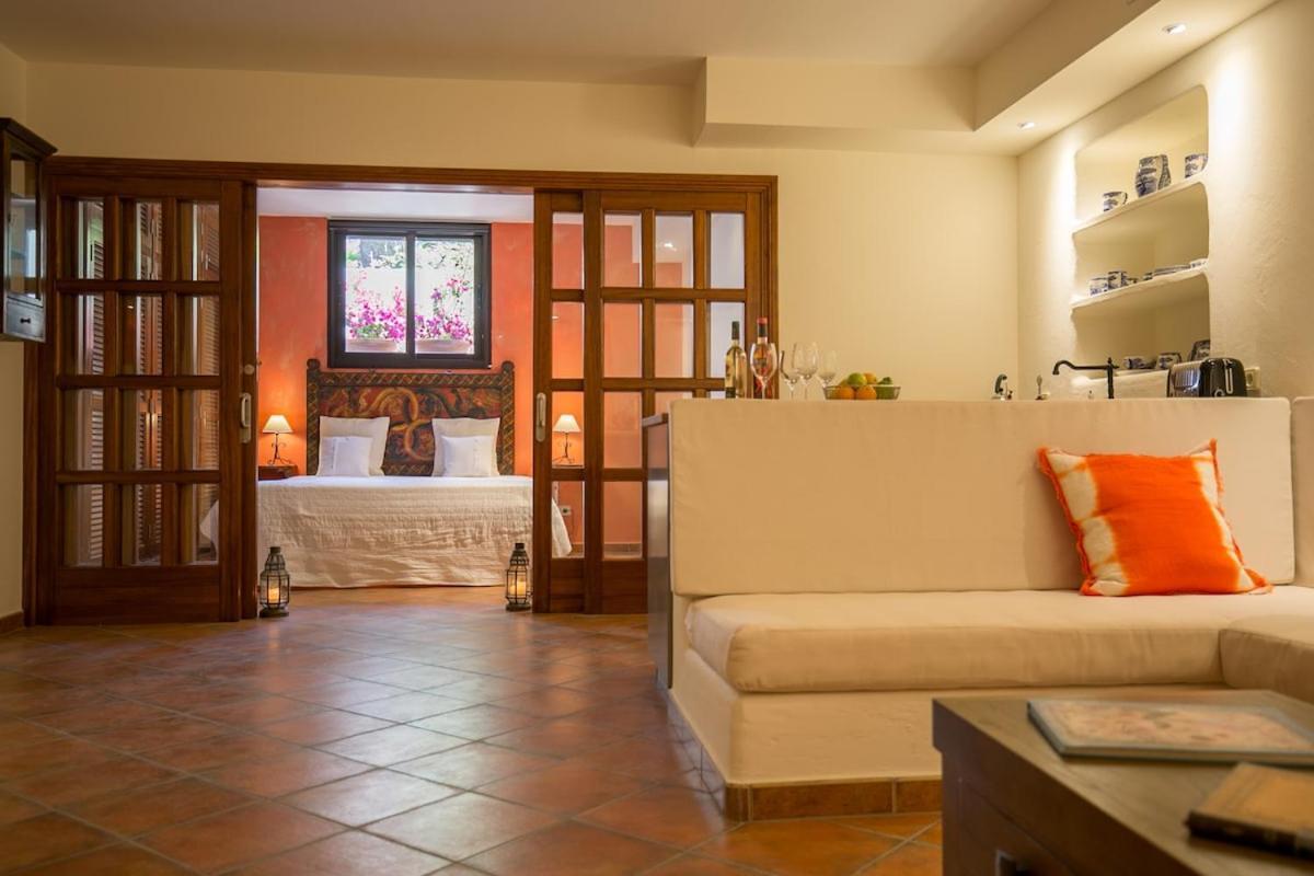 Eva Exclusive 3 Bed Sea View Villa