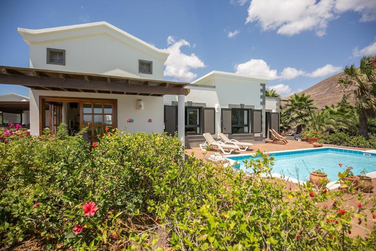 Villa Eva Exclusive 3 Bed Sea View Playa Blanca (Lanzarote)