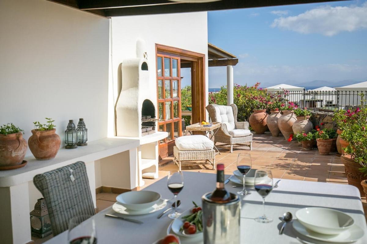 Eva Exclusive 3 Bed Sea View Villa *
