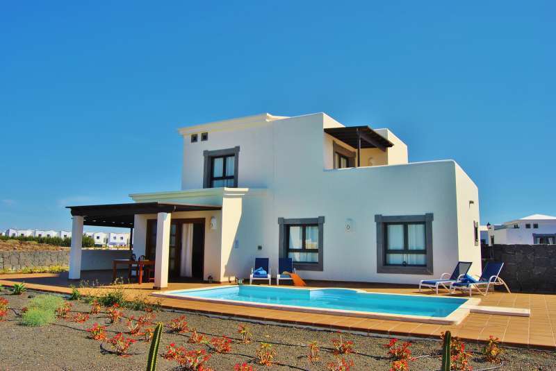 In Lanzarote 101529 Hotel 2*