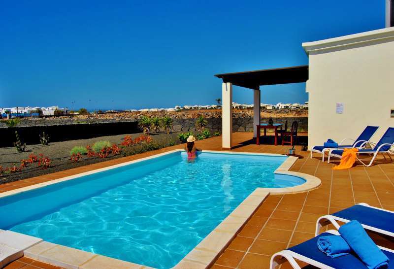 In Lanzarote 101529 Hotel 2*