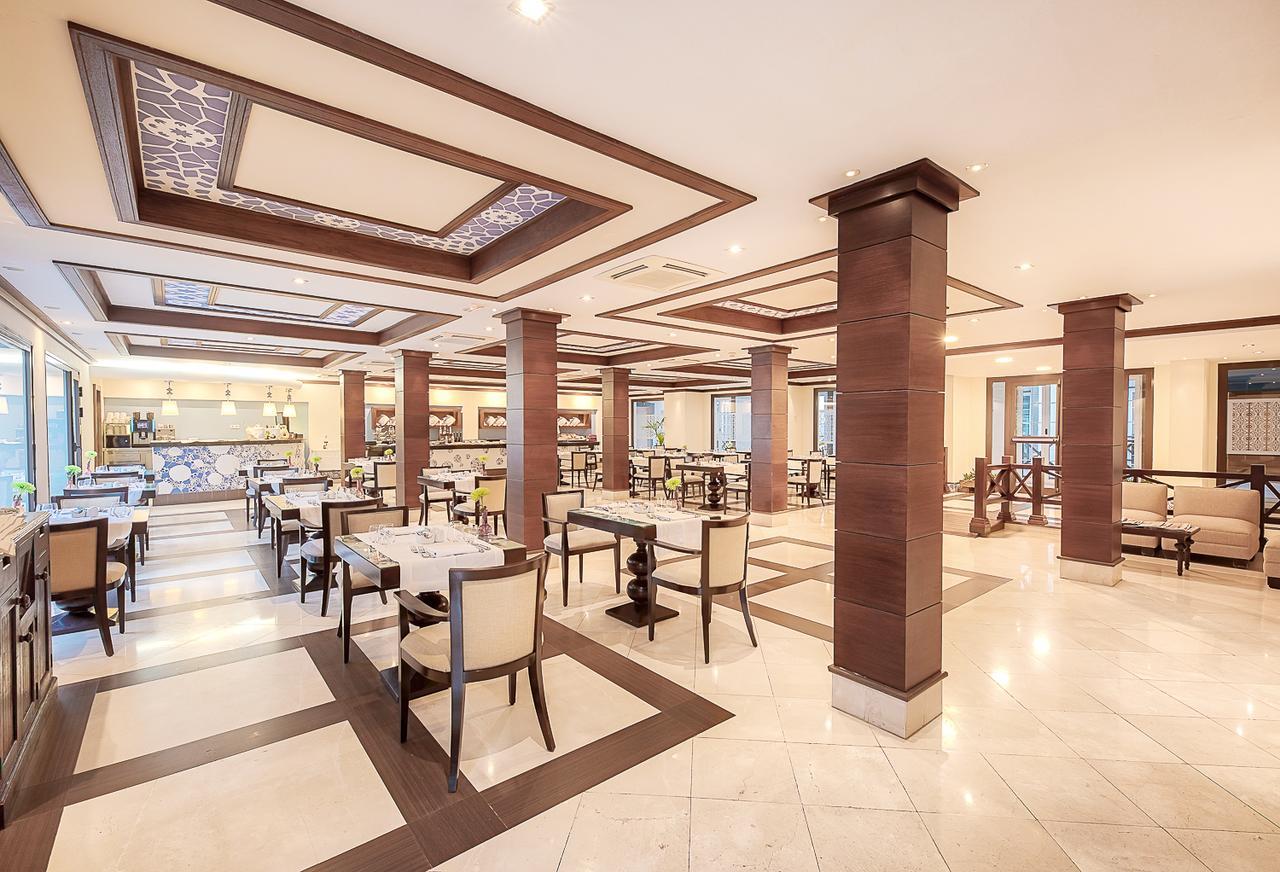 Resort Livvo Volcan Lanzarote 5*