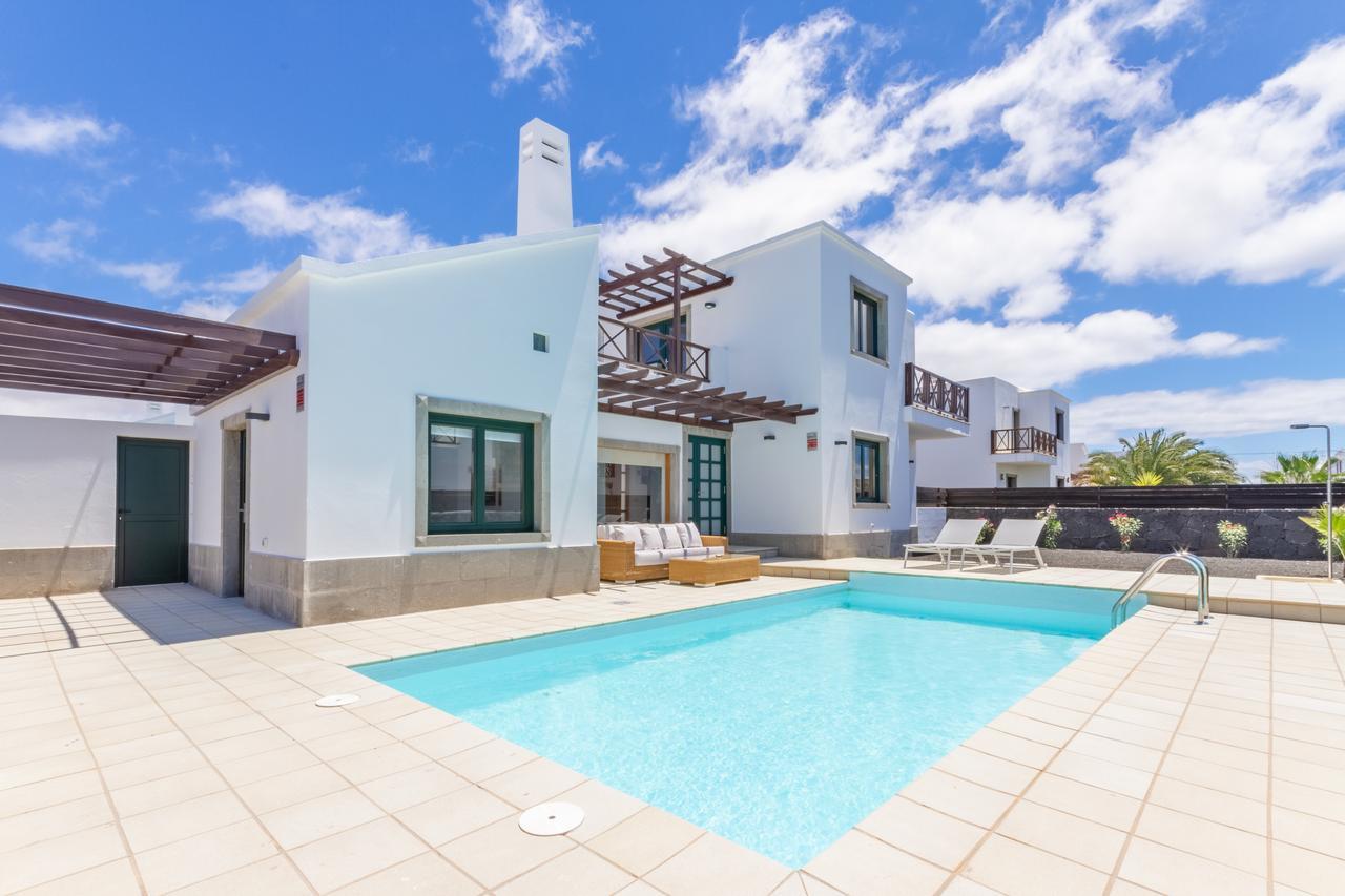 Villa Mate *