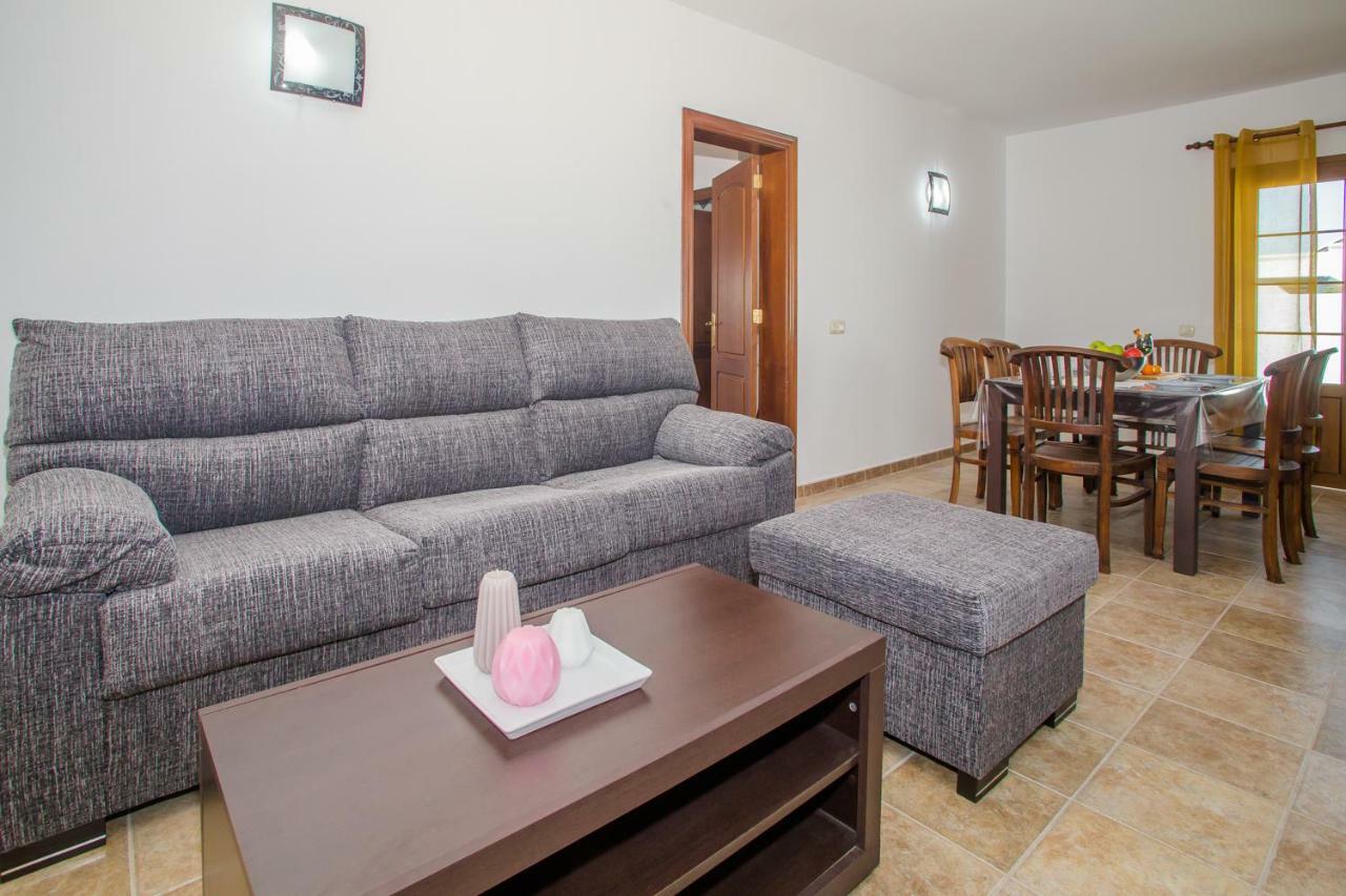 White House - Marina Rubicon - * Playa Blanca (Lanzarote)