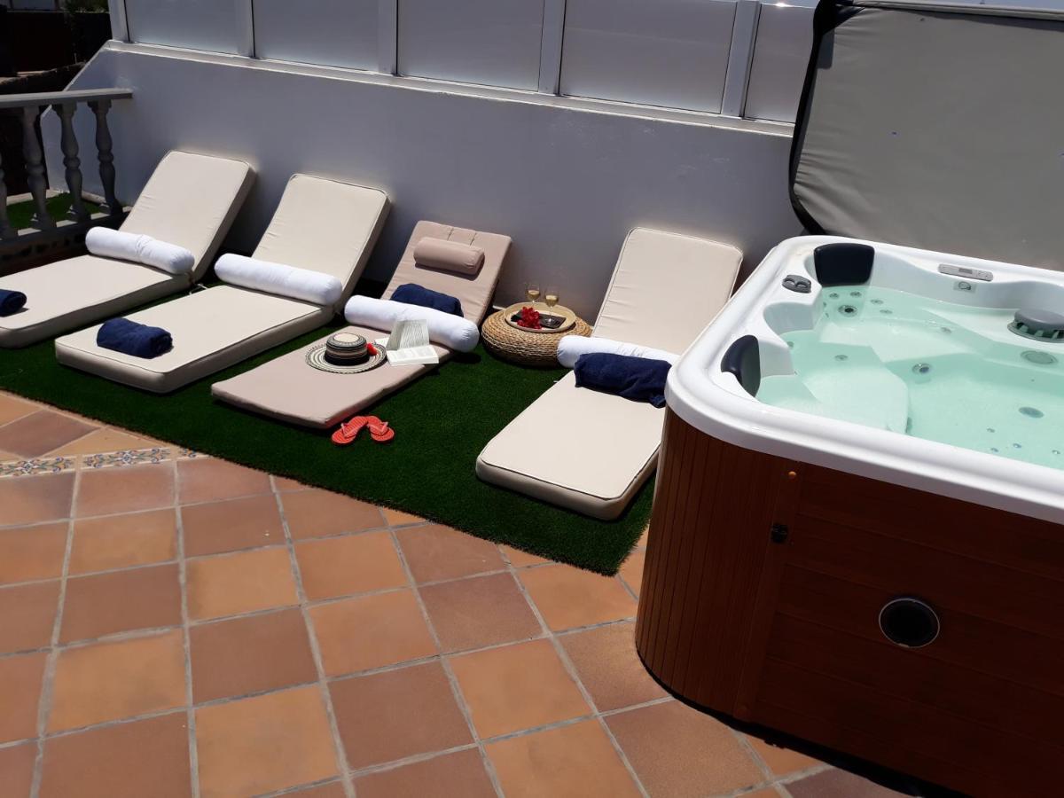 Villa Far-island