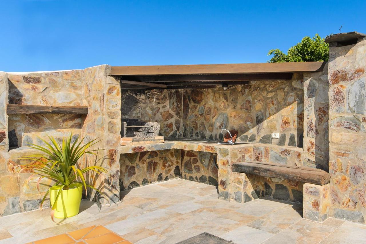 Villa Piedra *