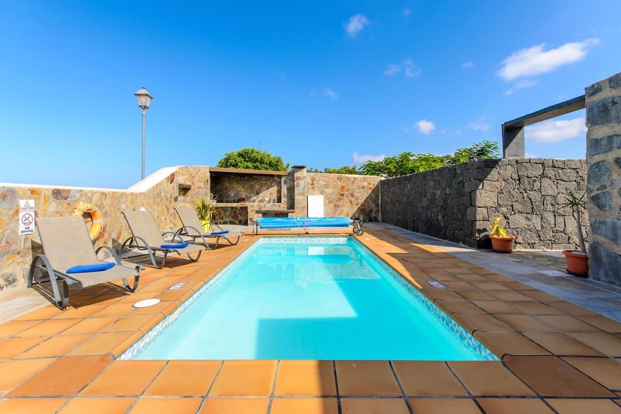 Villa Piedra